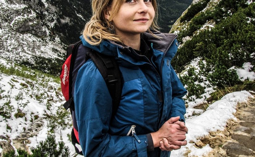 Indtil astronaut mangel Choose the right hiking jacket for every season - Walkaholic